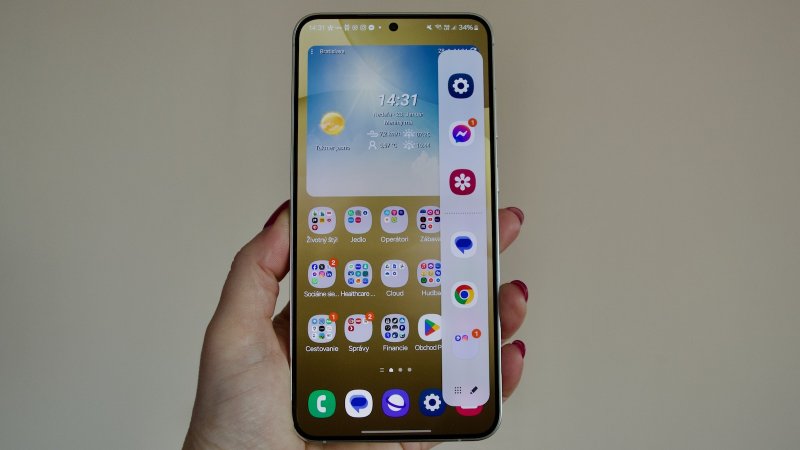 Samsung Galaxy S24+  recenzia