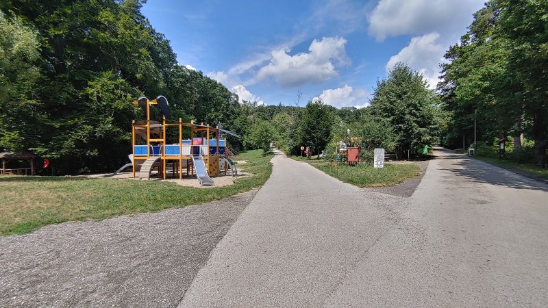 LG G8S ThinQ - širokouhlý záber