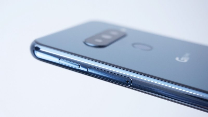 LG G8S ThinQ - 2 x SIM alebo SIM + microSD