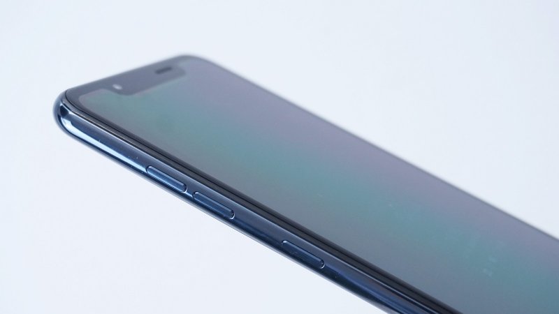LG G8S ThinQ - ovládanie hlasitosti + Google tlačidlo