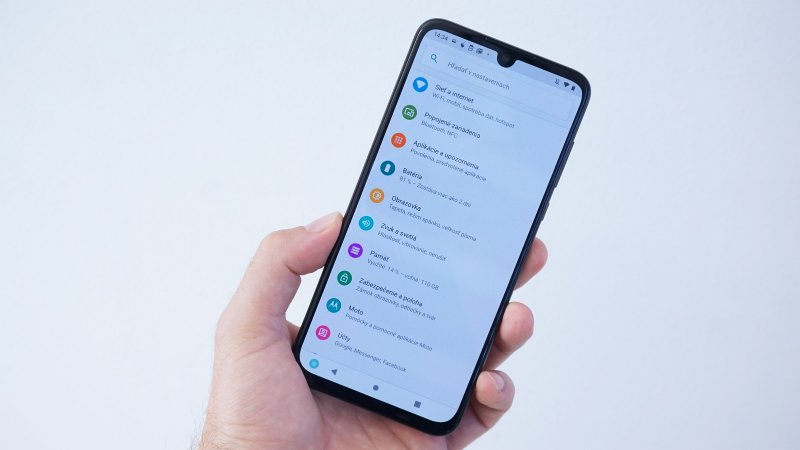 Motorola One Zoom - nastavenia mobilu