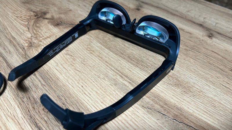 Lenovo Legion Glasses - súkromný monitor v okuliaroch