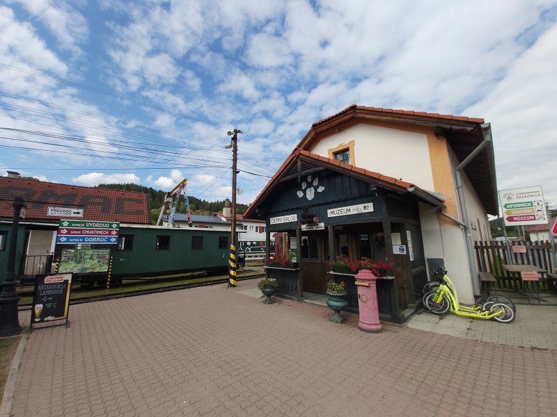 Samsung Galaxy A70 - širokouhlý záber