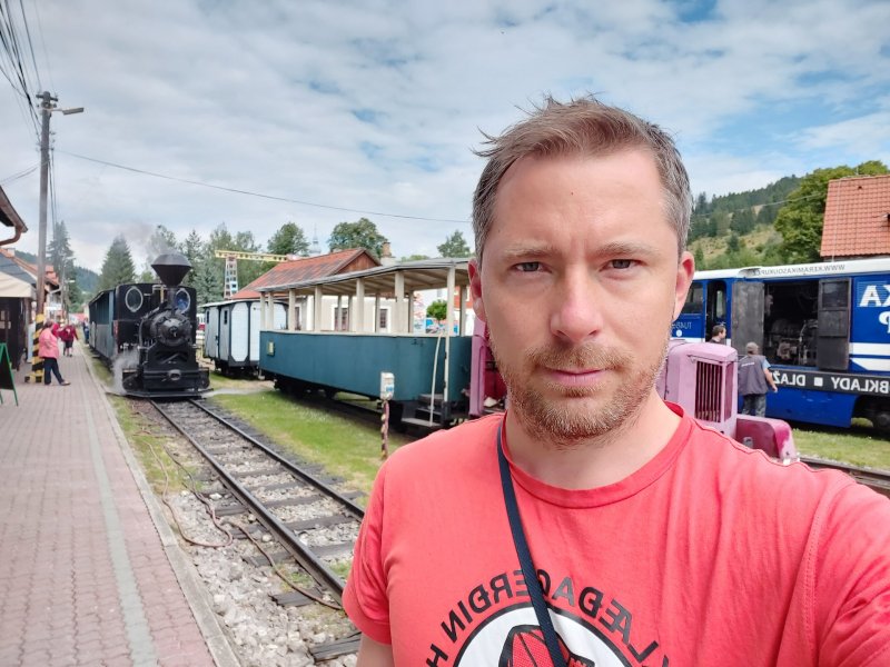 Samsung Galaxy A70 - selfie HDR záber