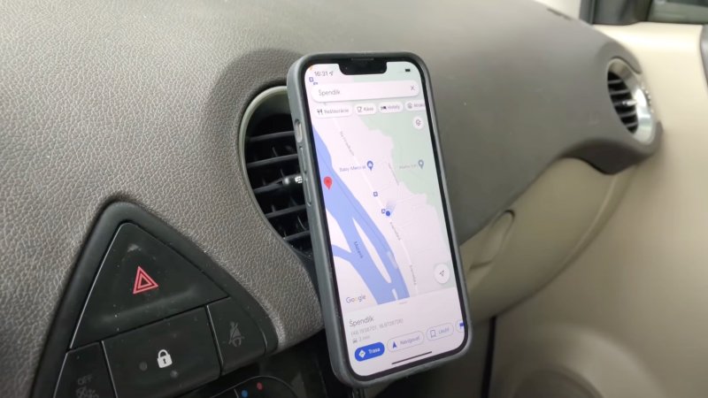 Veľký prehľad držiakov mobilov do auta